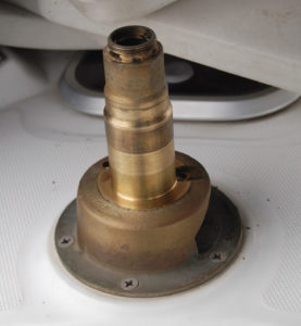 winch central spindle