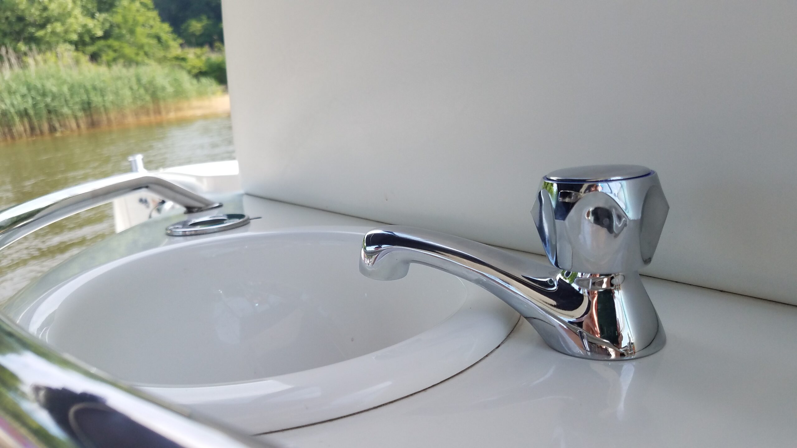 boat sink faucet replacement