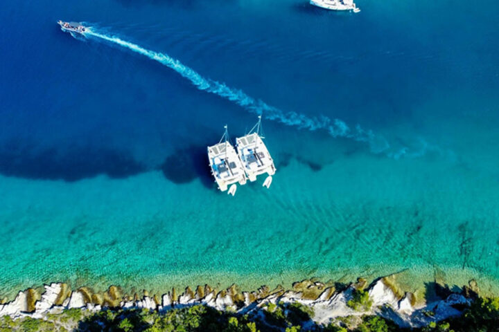 catamaran