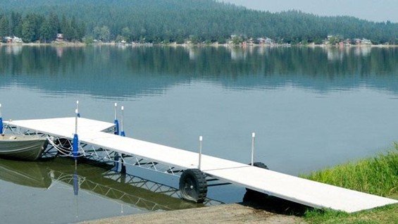 rolling dock