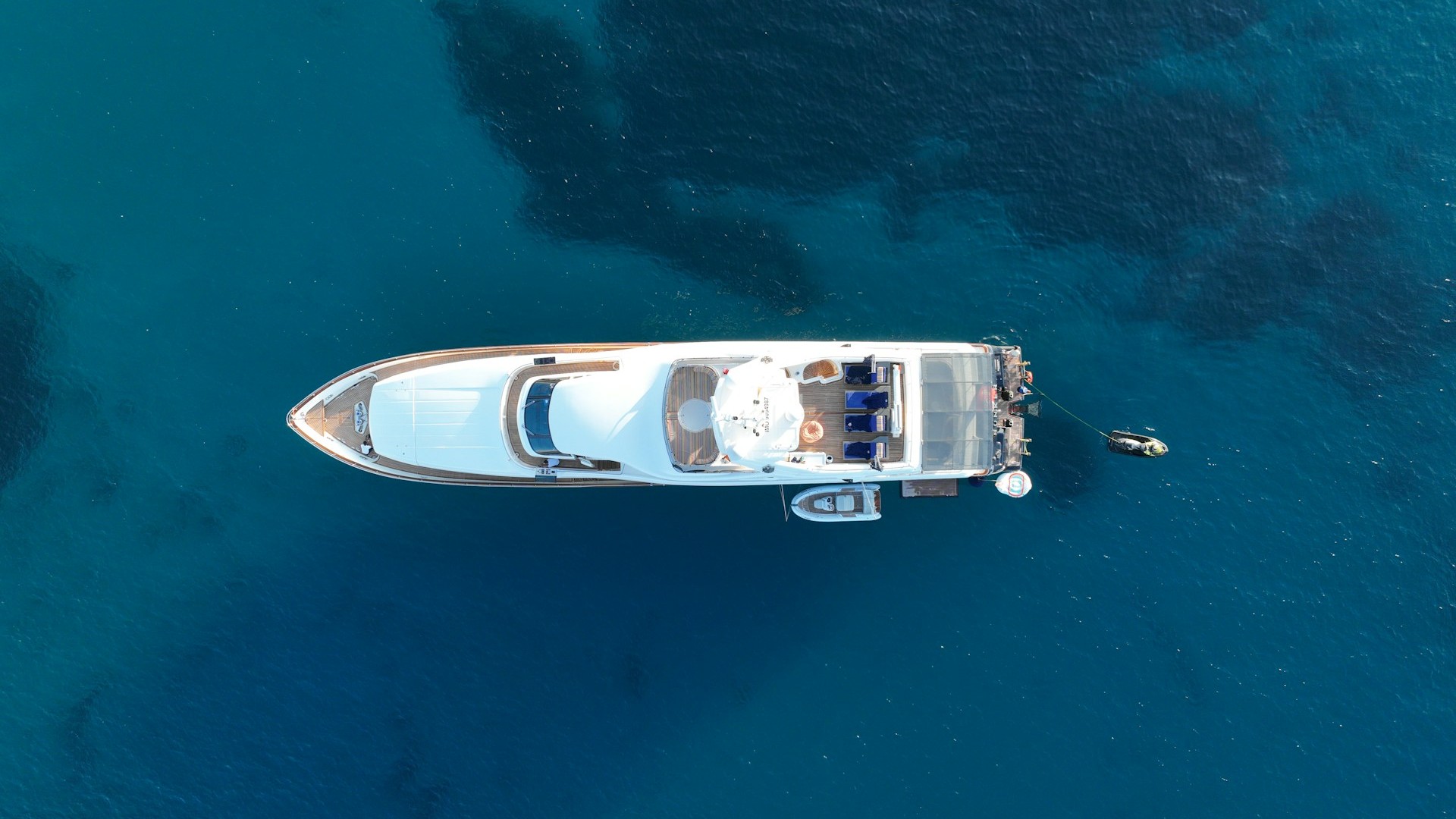 25 center console boat